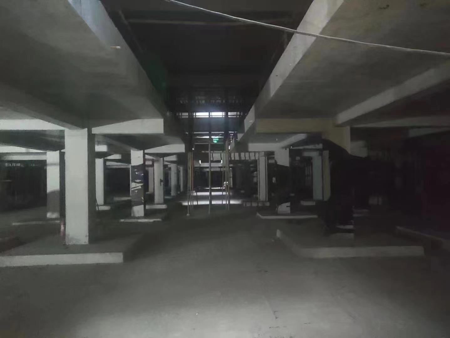 辽源山东又一个上海博普LOFT车库拔地而起